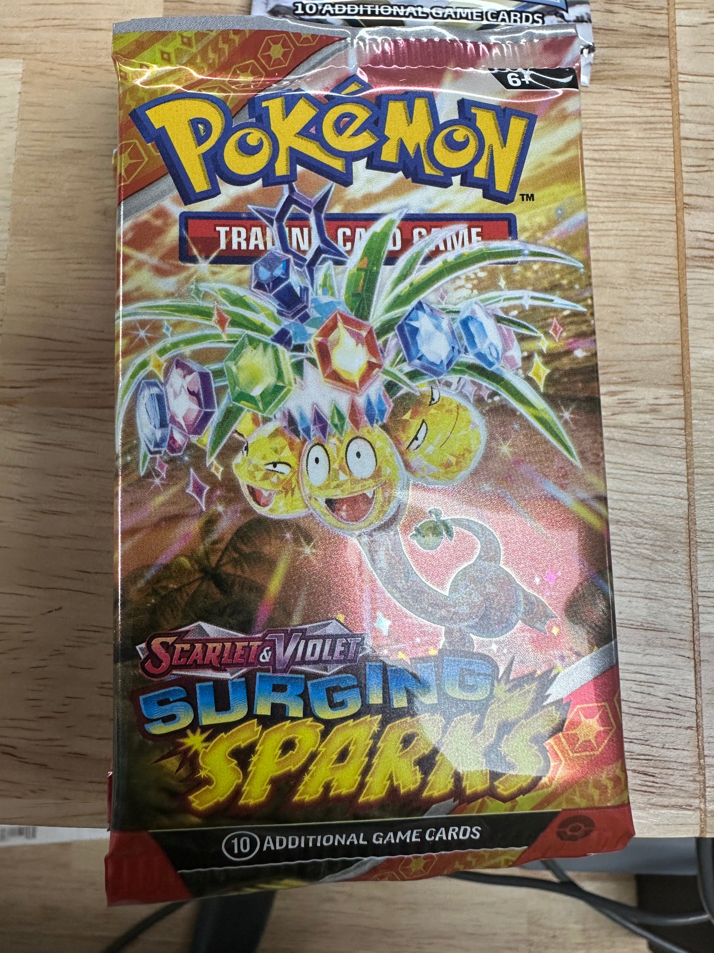 Pokemon Scarlet & Violet Surging Sparks trading cards ( Assortment Package )