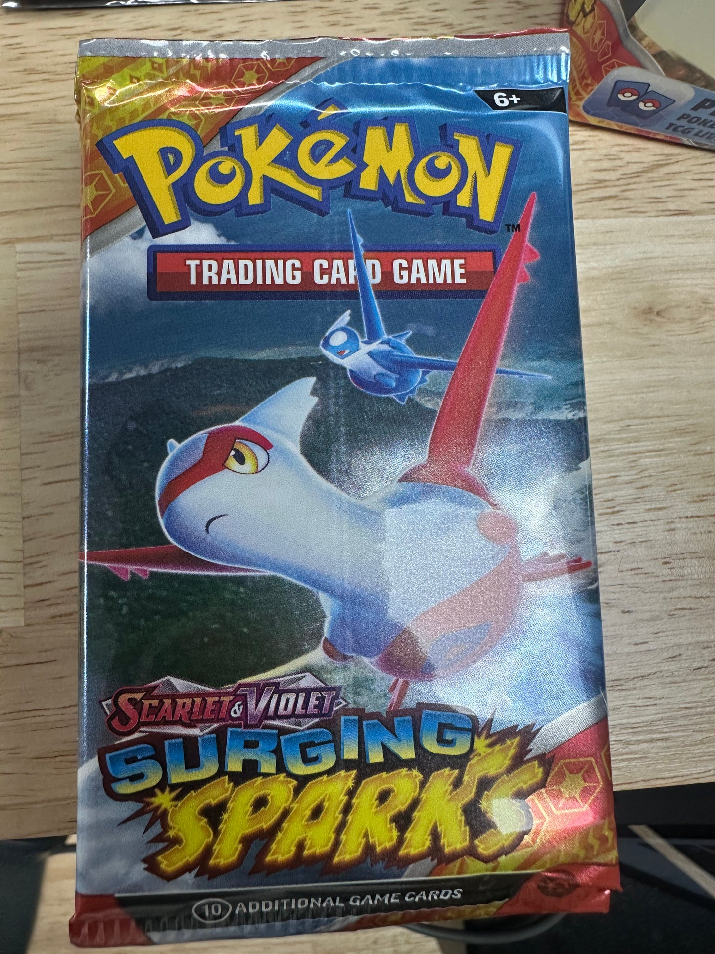 Pokemon Scarlet & Violet Surging Sparks trading cards ( Assortment Package )